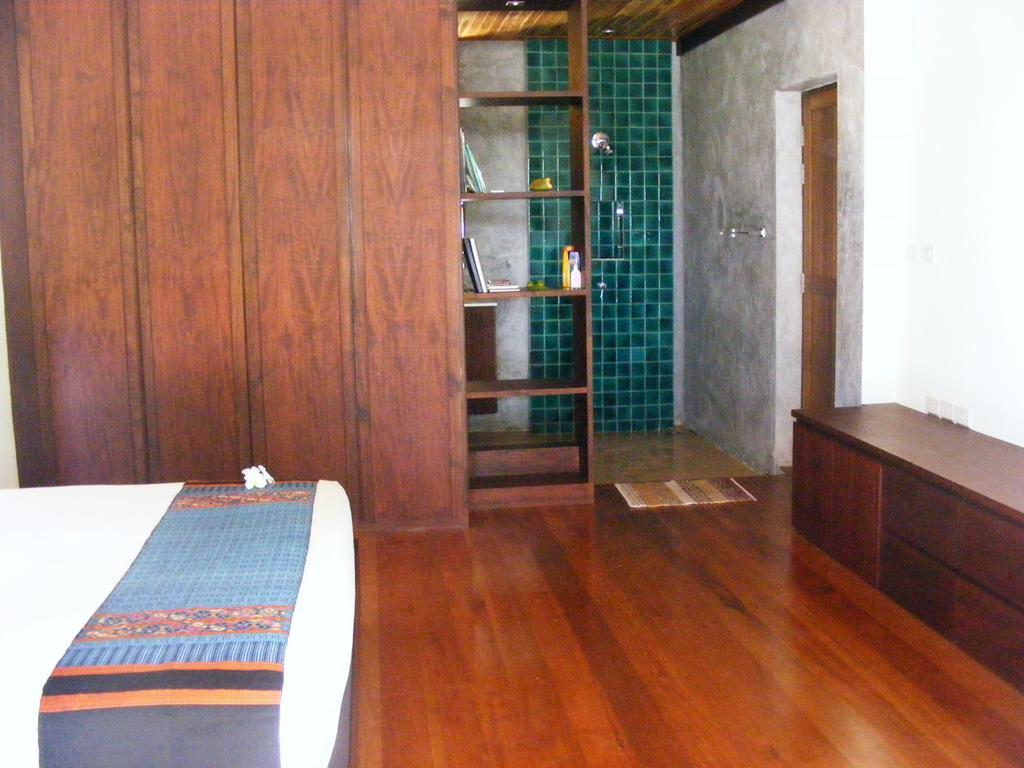 Baan Banyan Villa, Wood House Short Walk To Mae Nam Beach المظهر الخارجي الصورة